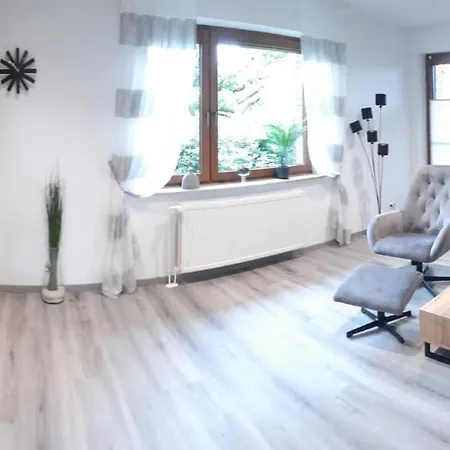 Hoehendorf 5-sterne-dtv 아파트 *