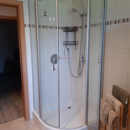 Hoehendorf 5-sterne-dtv 아파트